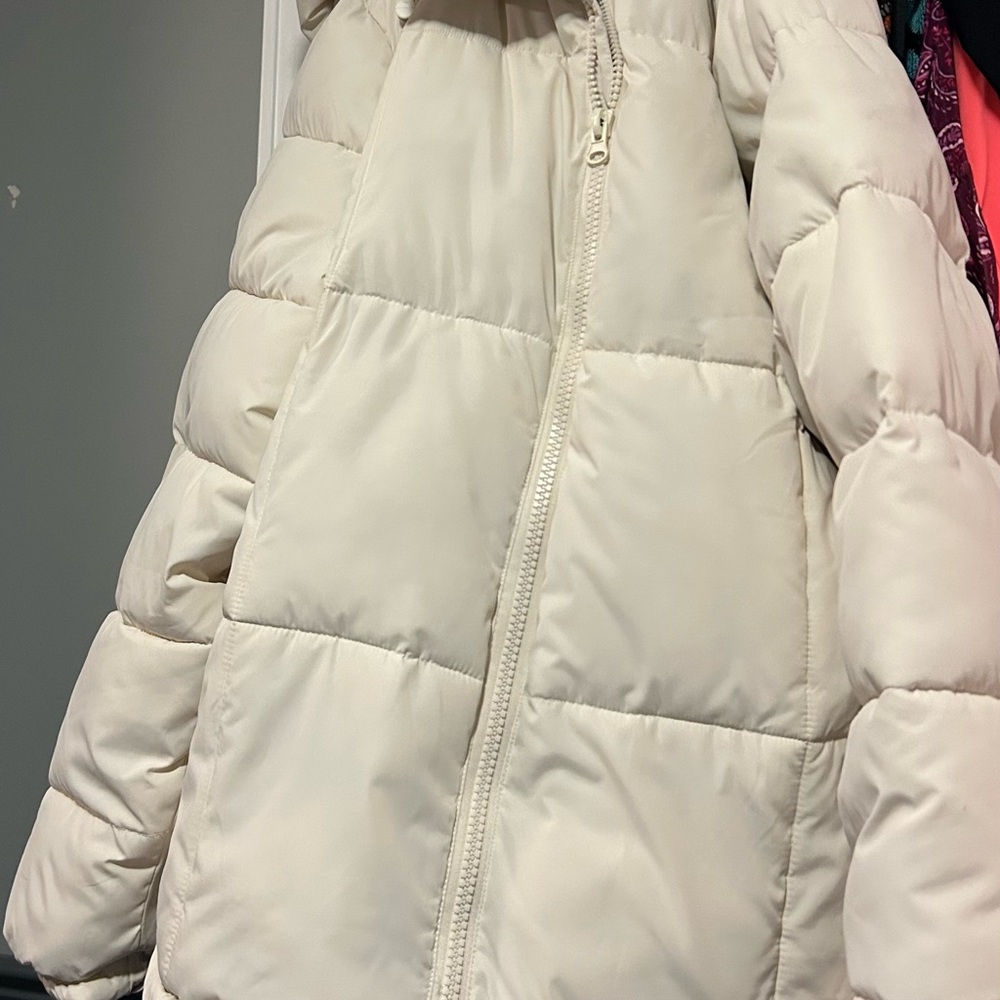 Cream Puffer Jacket - Picture 2 of 5